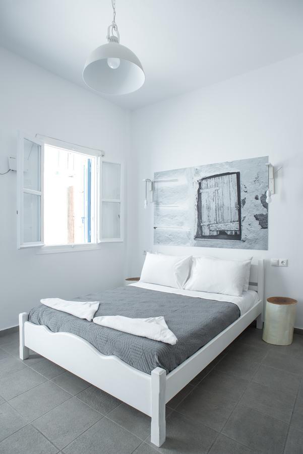White And Grey Chora Apartment Mykonos Town ภายนอก รูปภาพ